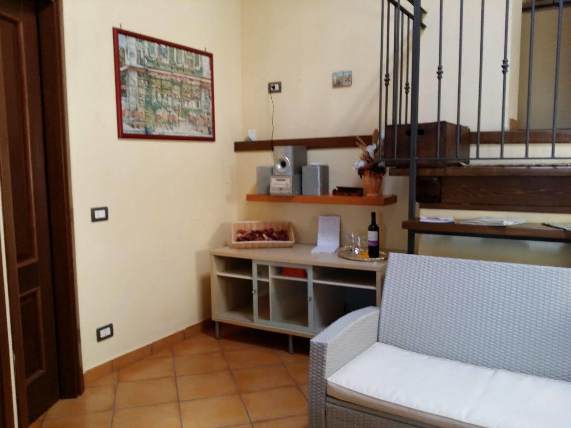 Casa Vacanza Spirito Libero Pianello  外观 照片
