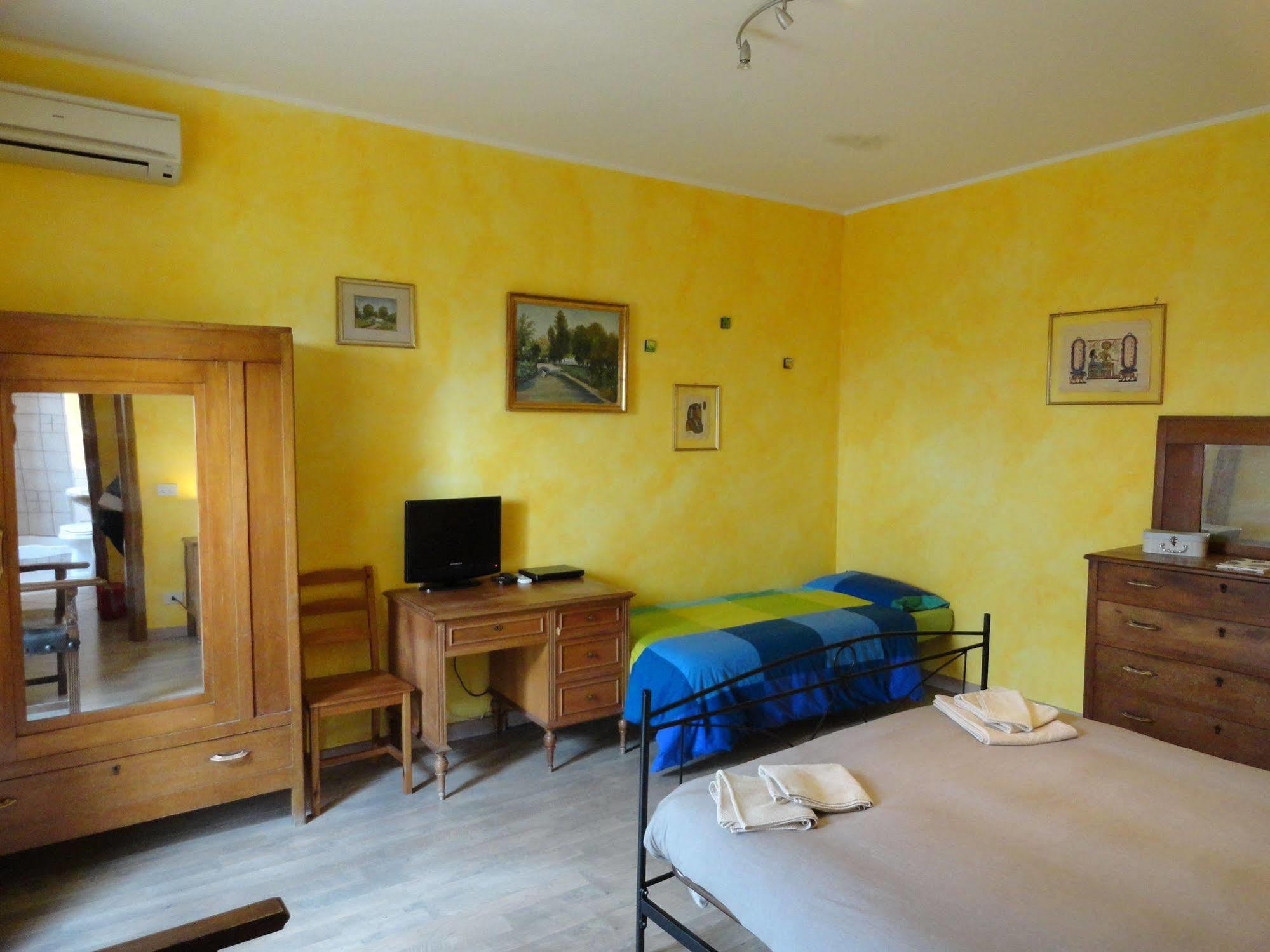 Casa Vacanza Spirito Libero Pianello  外观 照片
