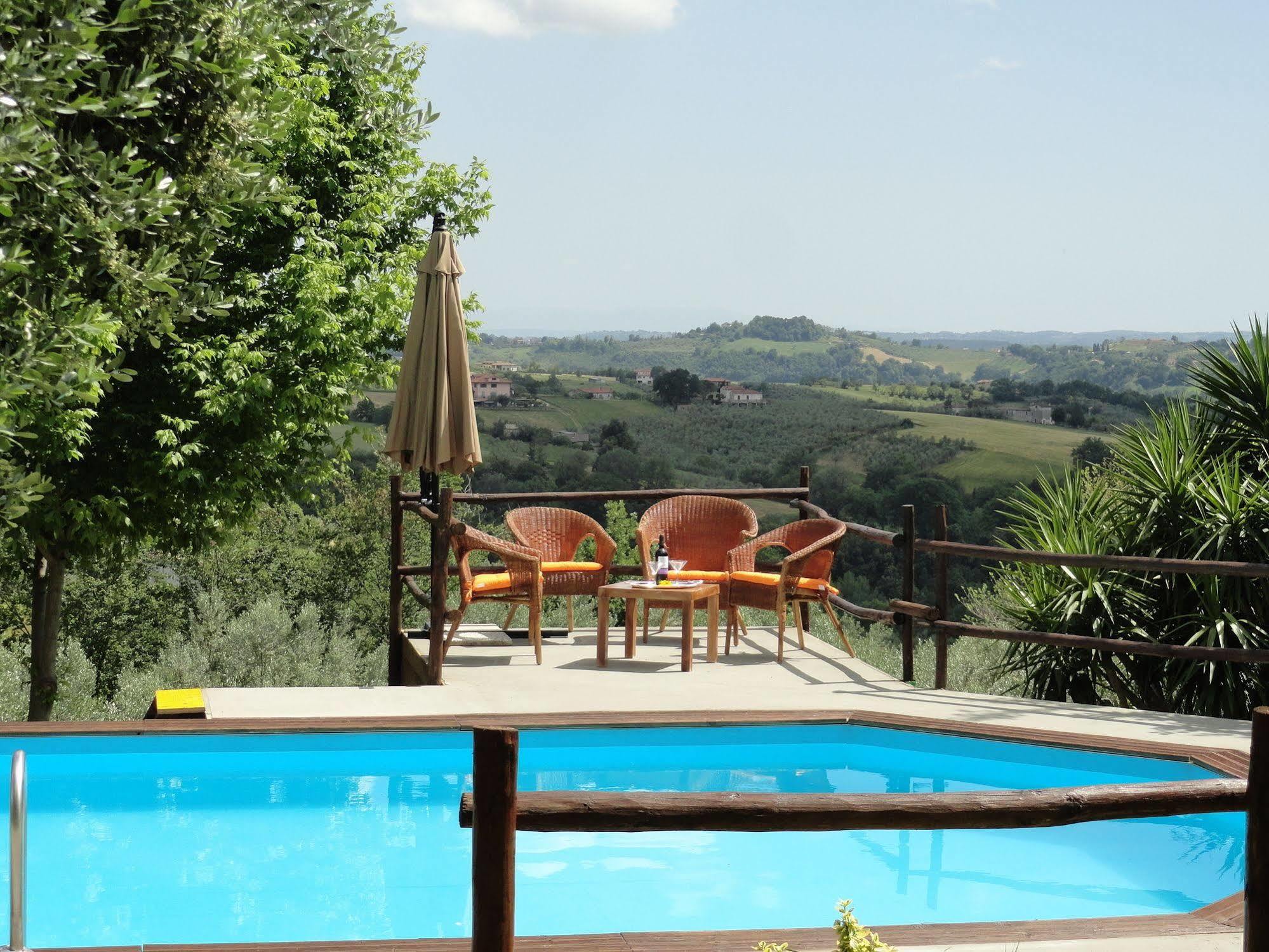 Casa Vacanza Spirito Libero Pianello  外观 照片