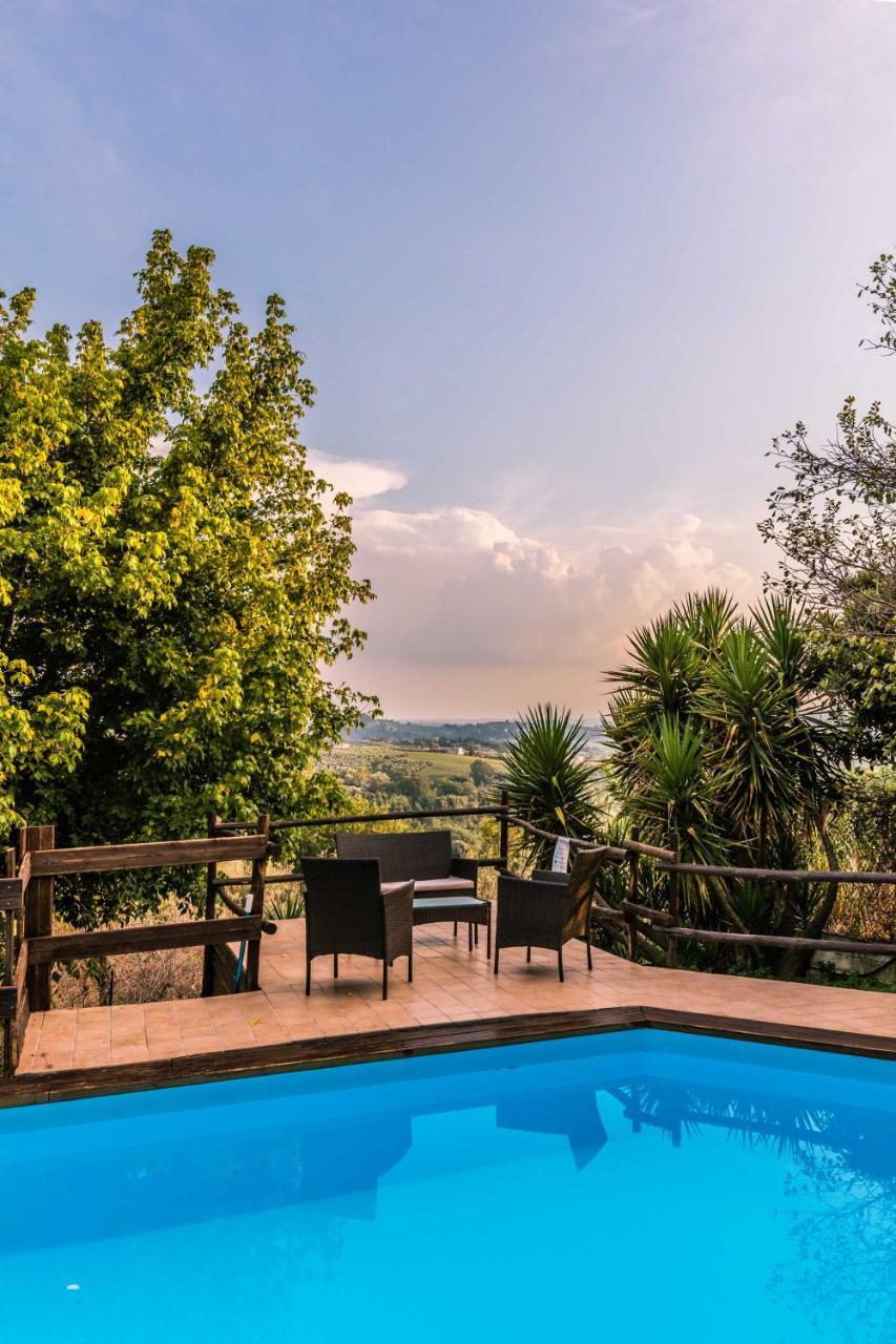 Casa Vacanza Spirito Libero Pianello  外观 照片
