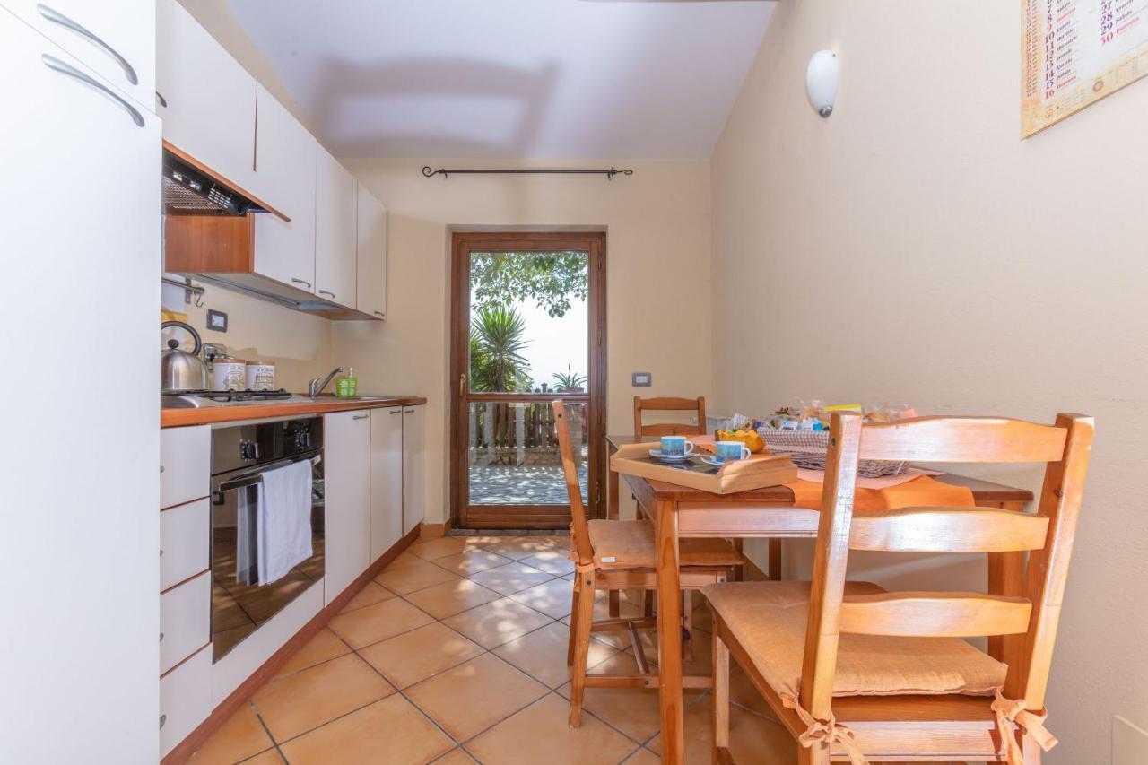 Casa Vacanza Spirito Libero Pianello  外观 照片